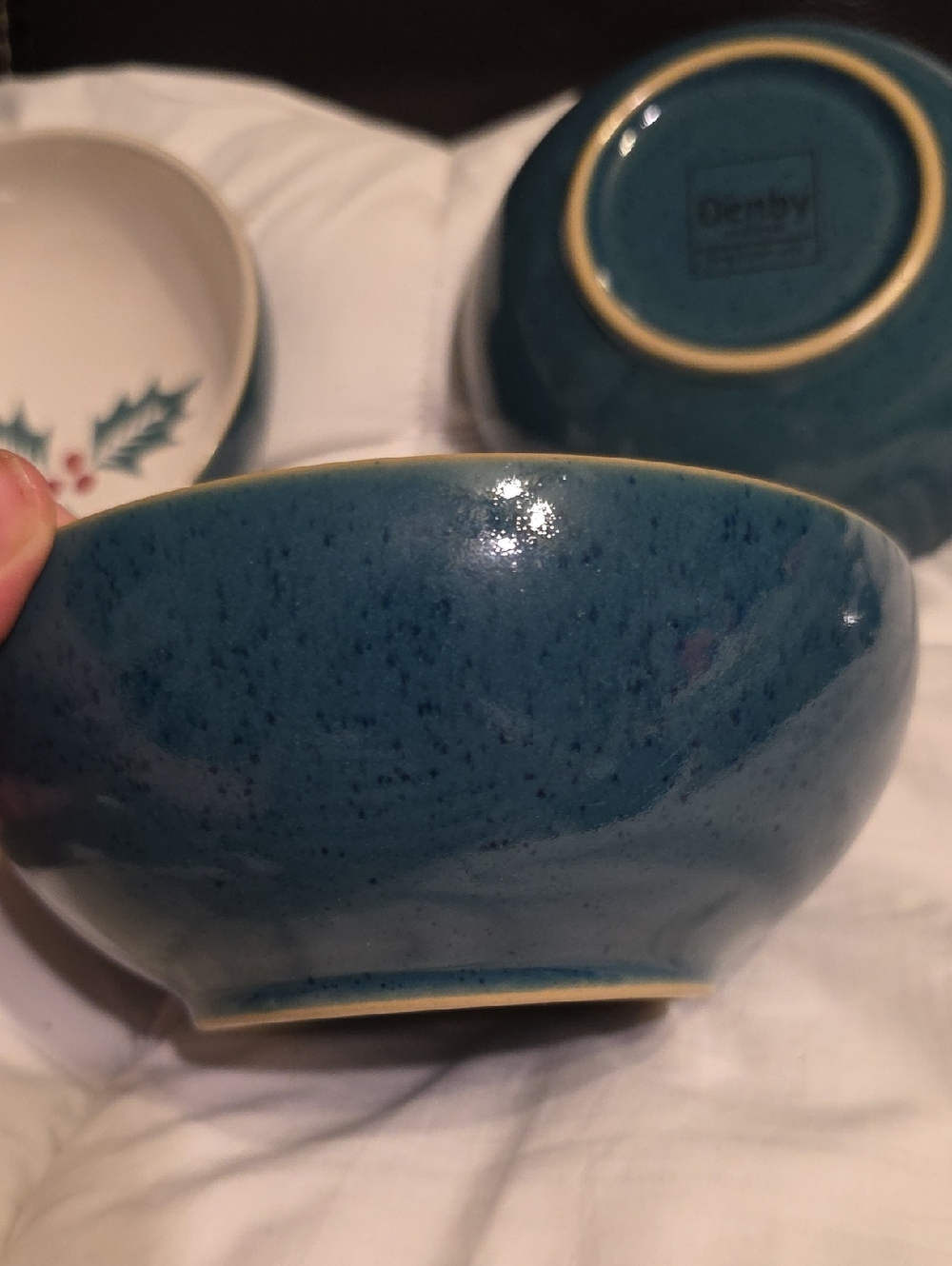 Denby Harlequin Holly Ceramic Bowls Set Of 2 Discontinued - Picture 4 of 4